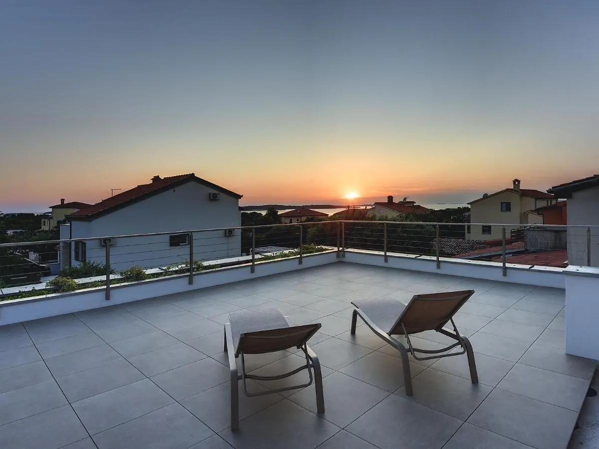 Modern Villa With Sea View And Private Pool Stinjan