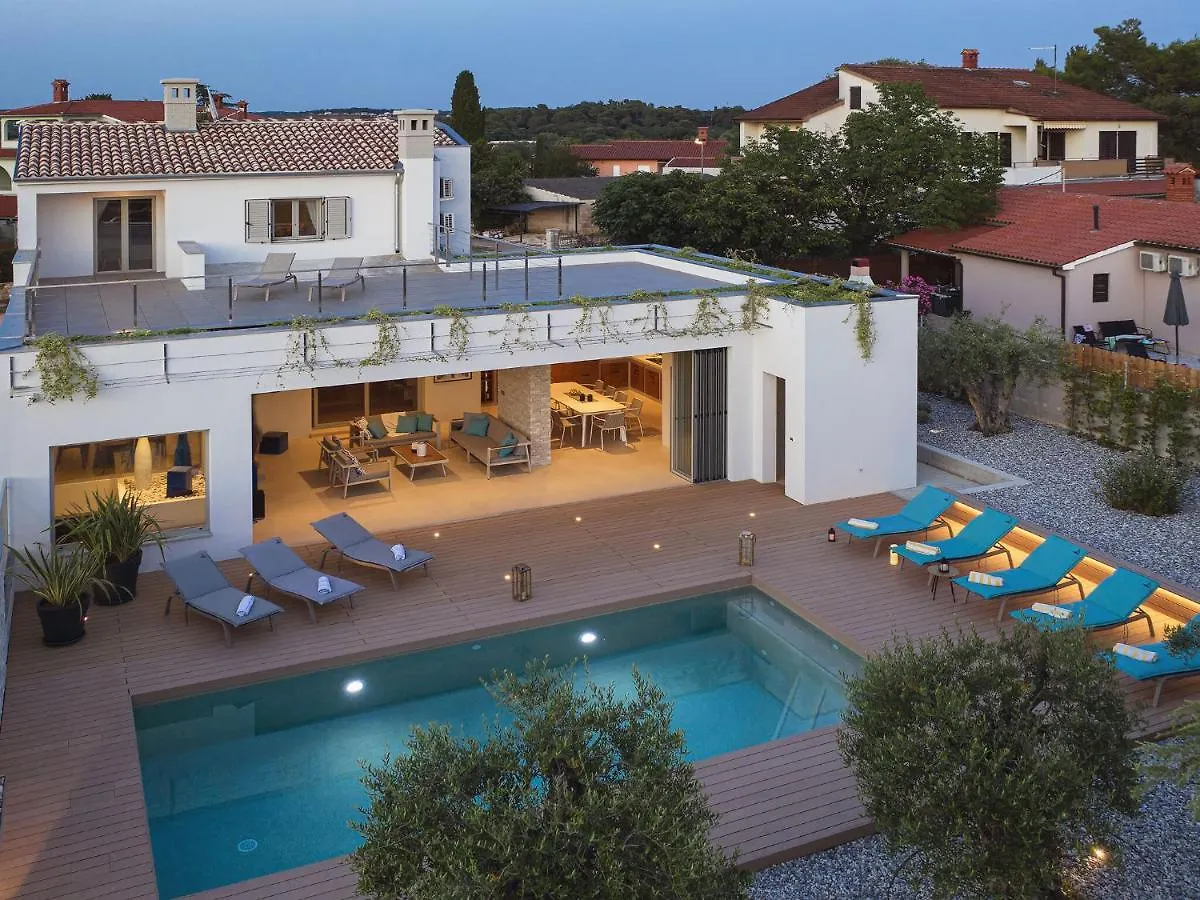 Modern Villa With Sea View And Private Pool Stinjan